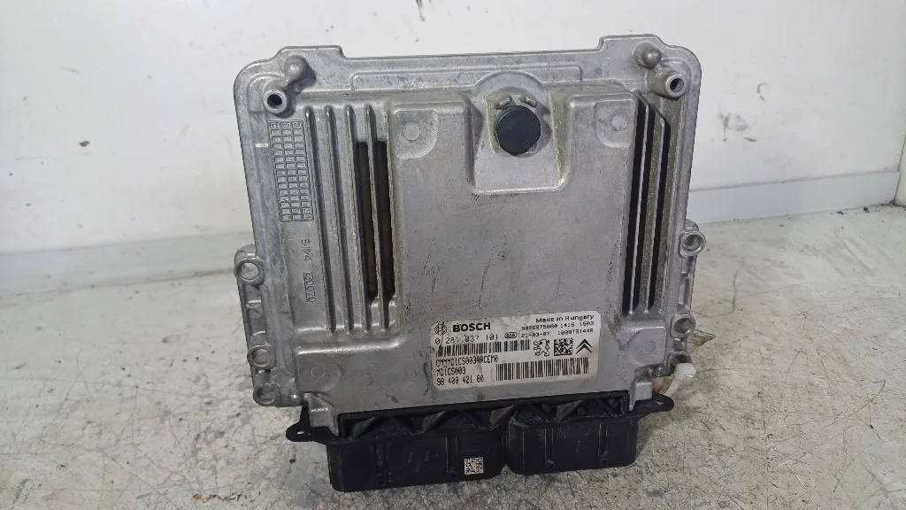 CENTRALINA MOTORE CITROEN C3 Serie 0281037101/9840042180 DV5RCF/YHT diesel 1499 (16>)