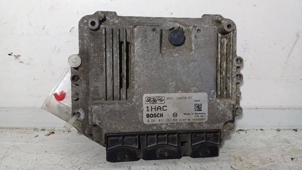 CENTRALINA MOTORE FORD C - Max Serie 0281011263/3M51-12A650-MC G8DA diesel 1560 (03>07)
