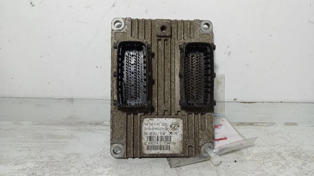 CENTRALINA MOTORE FIAT Grande Punto 1° Serie 51847330/IAW5SF3.M2 350A1000 benzina 1368 (05>08)