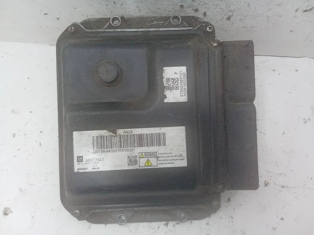 CENTRALINA MOTORE con codice 55577647 MB275800-8884 da OPEL Astra J Z17DTR diesel 1686 (09>)