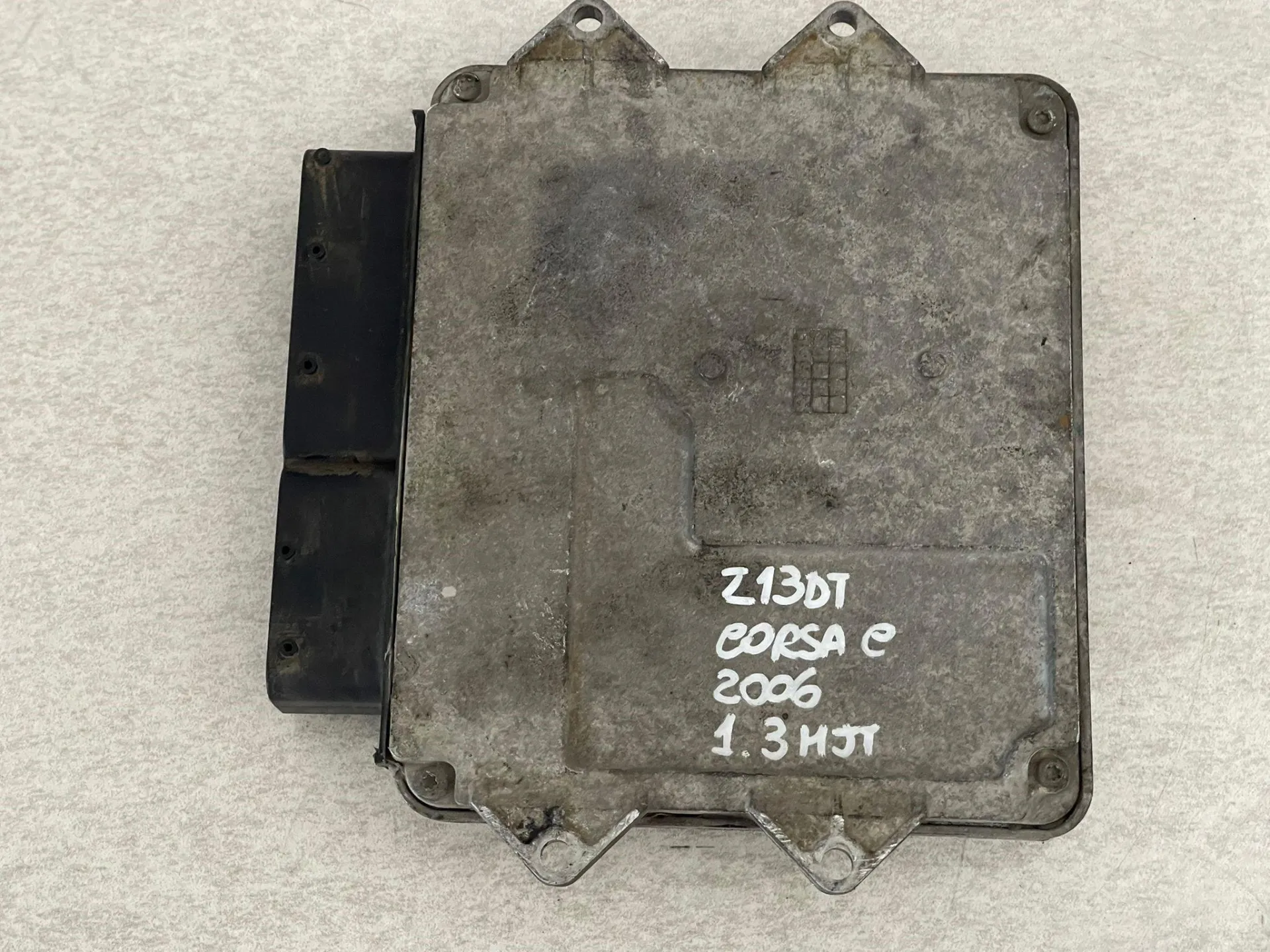 CENTRALINA MOTORE con codice 55198927 da OPEL Corsa C 5P 2° Serie Diesel 1300 (03>06)