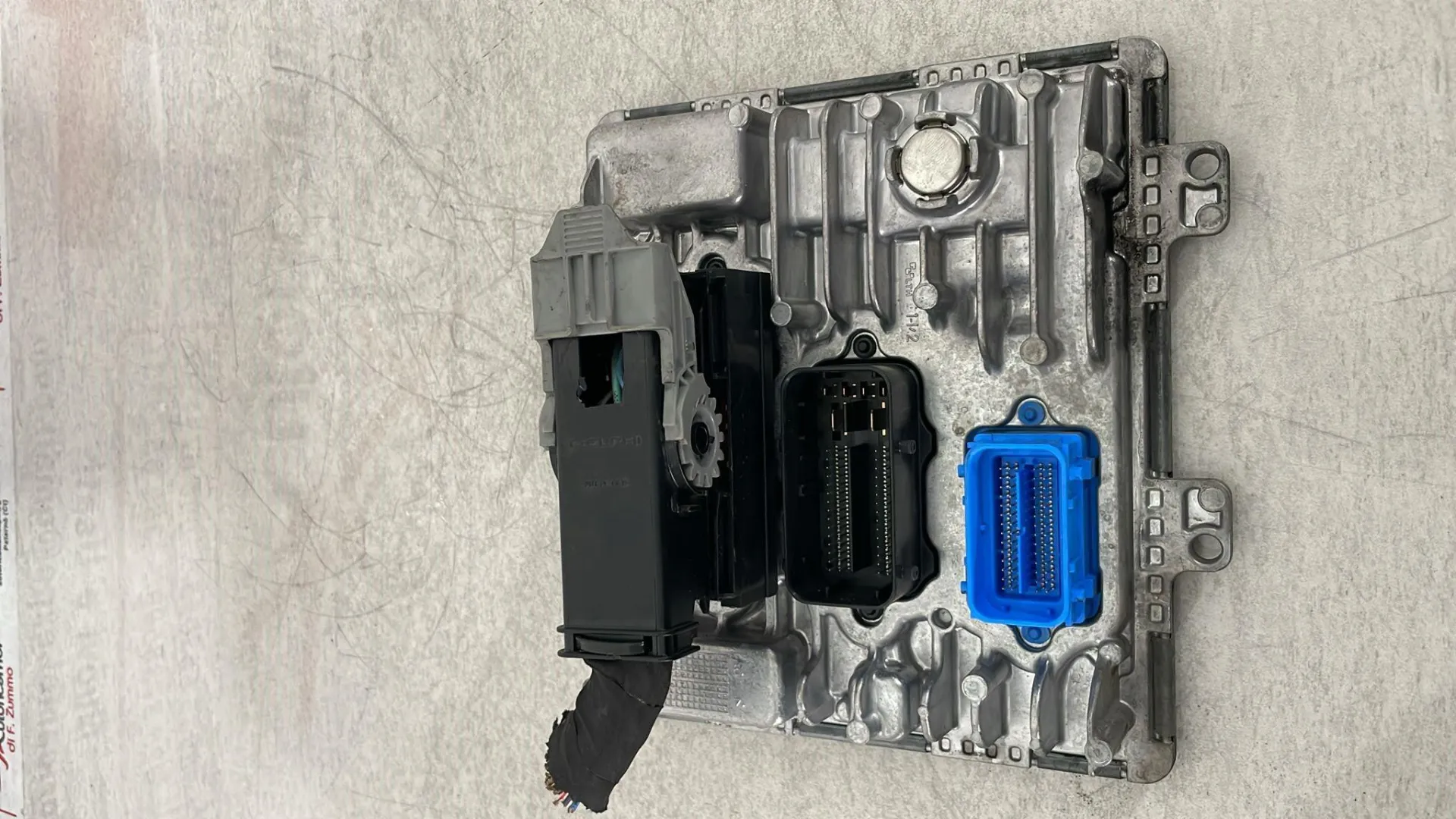 CENTRALINA MOTORE con codice 55484738 da OPEL Meriva 3° Serie con codice motore B16DTL Diesel 1600 (10>)