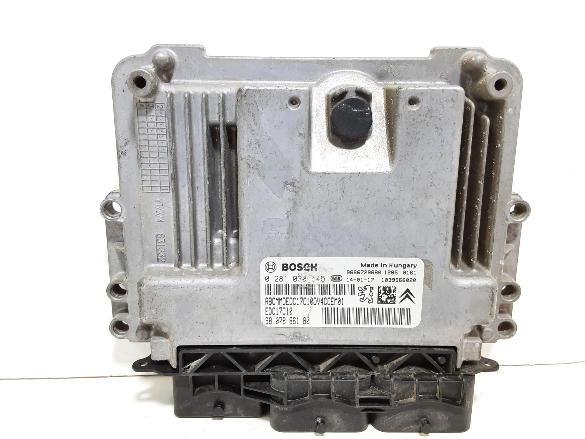 CENTRALINA MOTORE con codice 9666729680 da PEUGEOT 208 Serie 8HP (DV4C), 8HR (DV4C) Diesel 1400 (12>19)