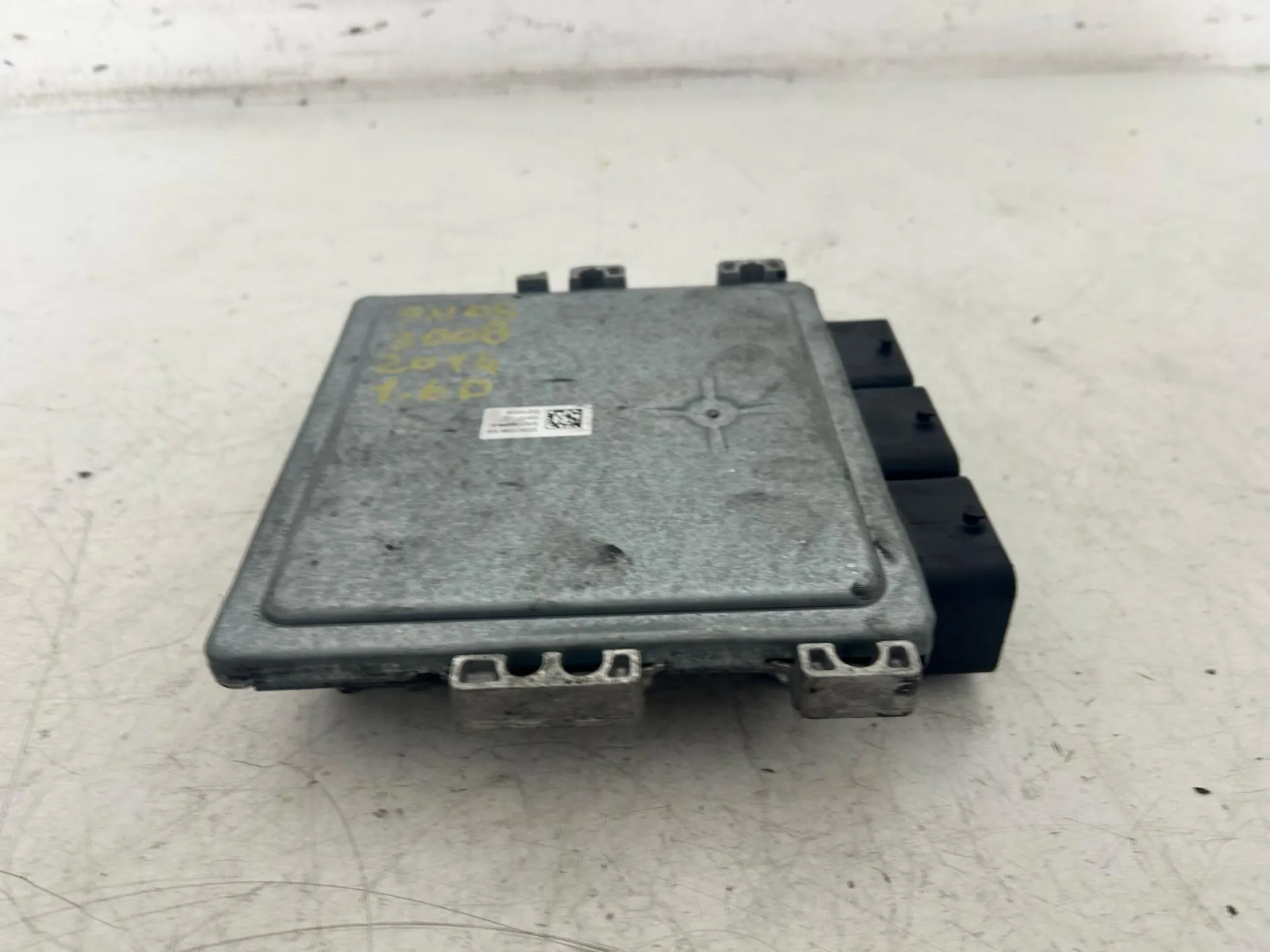 CENTRALINA MOTORE con codice 9800268980 da PEUGEOT 3008 Serie Diesel 1600 (09>16)