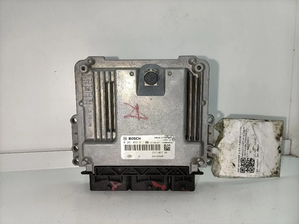 CENTRALINA MOTORE con codice 0281032811 da RENAULT Captur Serie K9K628 diesel 1461 (13>)