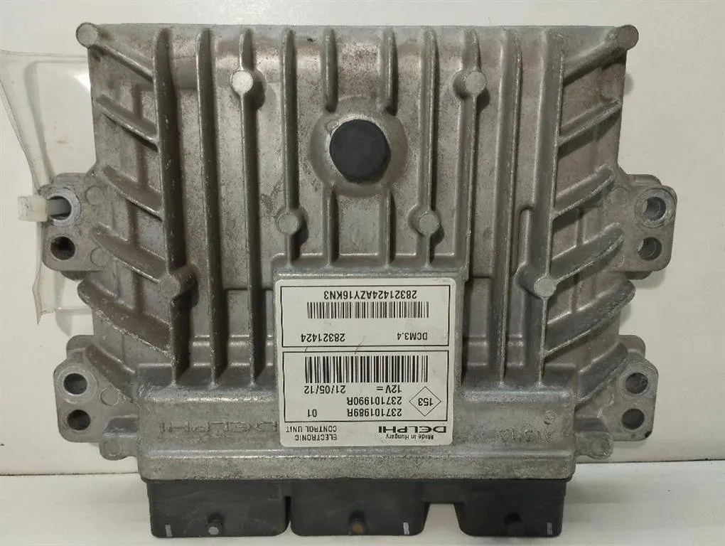 CENTRALINA MOTORE RENAULT Clio Serie 237103942R K9K770 diesel 1461 (04>08)