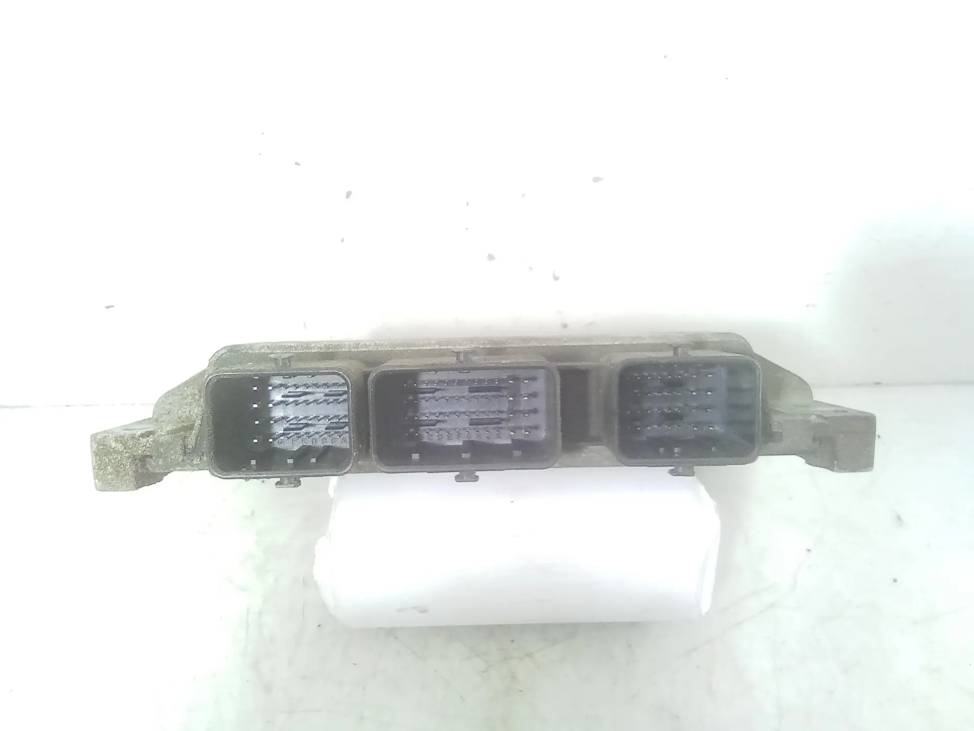 CENTRALINA MOTORE con codice 8200937869 da RENAULT Clio Serie D4fl7 Bifuel/Gas 1200 (08>15)