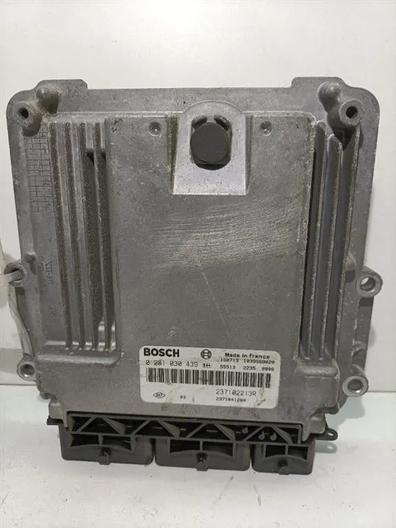CENTRALINA MOTORE RENAULT Clio Serie IV 237102628R K9K612 diesel 1461 (12>19)