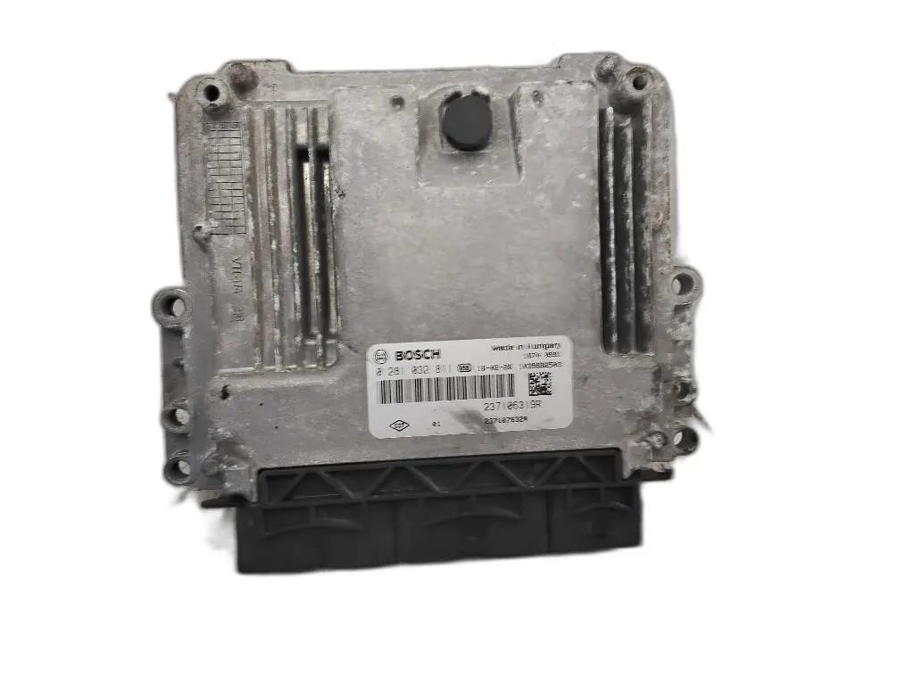 CENTRALINA MOTORE con codice 0281032811 237106319R da RENAULT Clio Serie IV K9KC6 diesel 1461 (12>19)