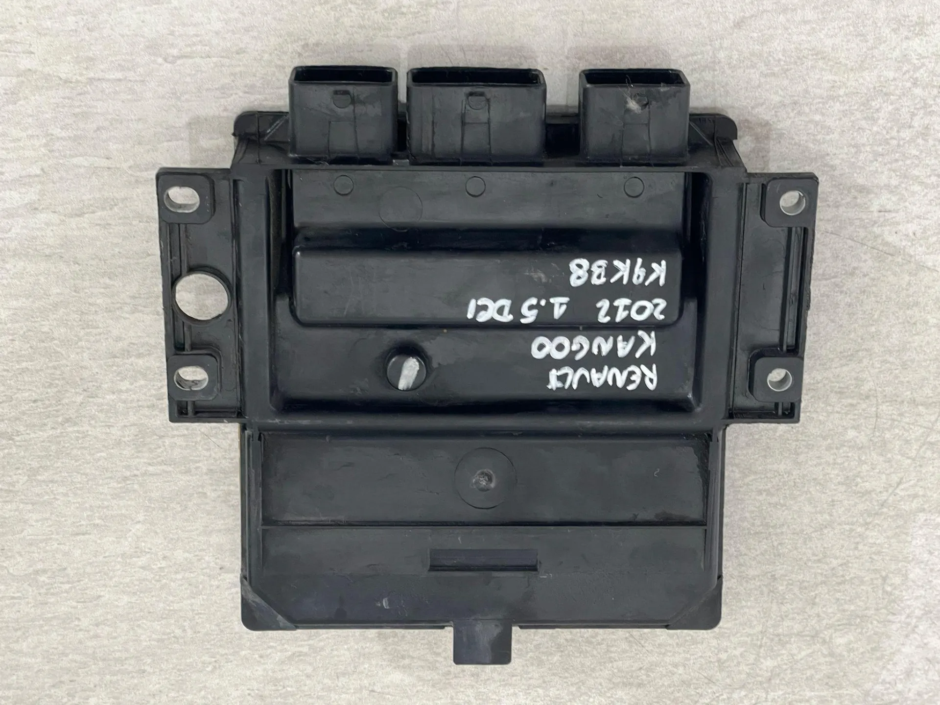 CENTRALINA MOTORE con codice 8200911560 da 8200843713 RENAULT Kangoo 4° Serie con codice motore K9K B8 Diesel 1500
