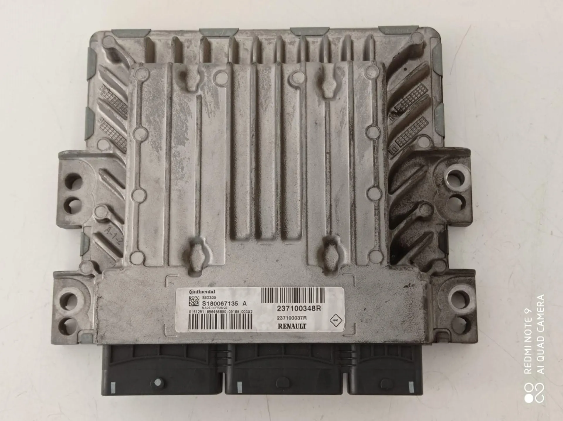 CENTRALINA MOTORE con codice 237100348R da RENAULT Megane III con codice motore K9K J8/K9K J8 Diesel 1500 (08>16)