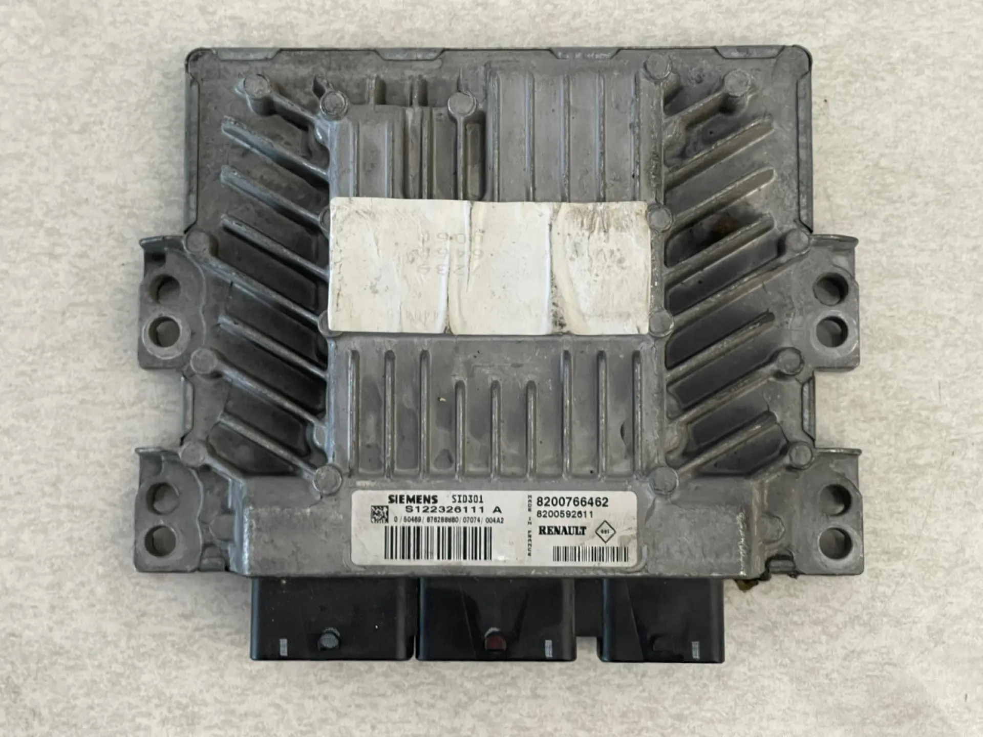 CENTRALINA MOTORE con codice 8200766462 da RENAULT Megane III Diesel 1500 (08>16)