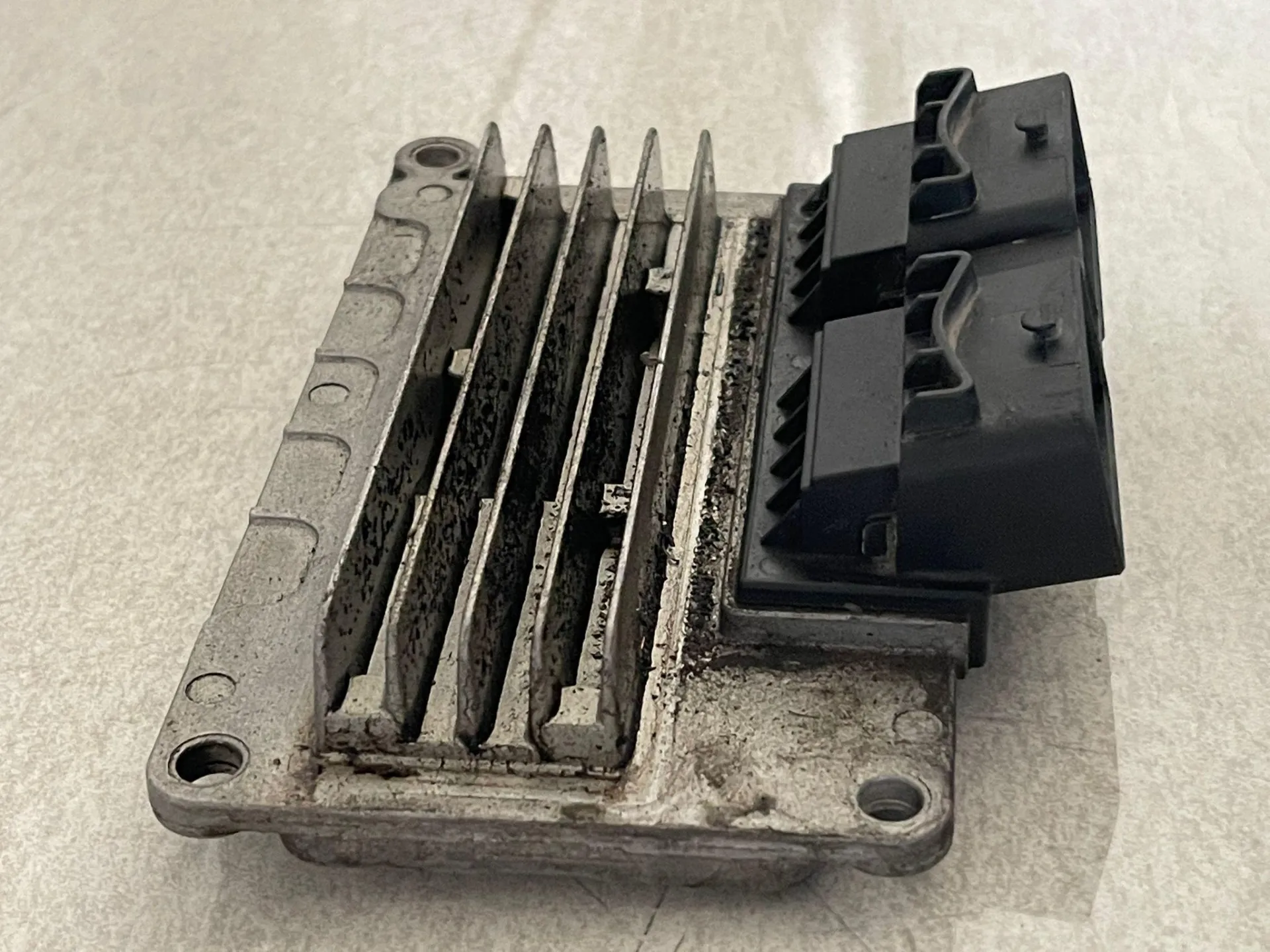 CENTRALINA MOTORE con codice 8200181482 da RENAULT Modus 2° Serie Benzina 1200 (06>)