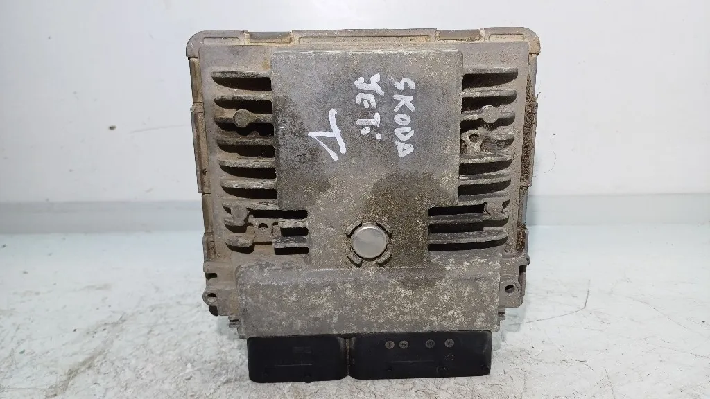 CENTRALINA MOTORE SKODA Yeti 1° Serie 03F906070BC/5WP44653 CBZB benzina 1197 (09>)