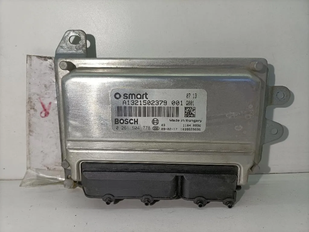 CENTRALINA MOTORE SMART ForTwo Cabrio (W451) 0261S04778/A1321502379001 132910 benzina 999 (07>15)