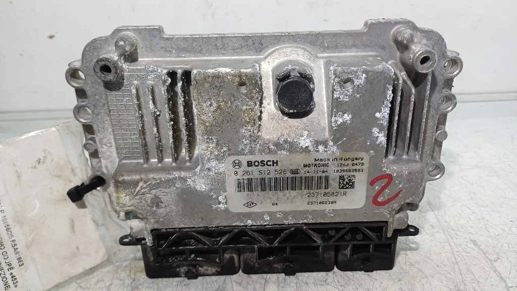 CENTRALINA MOTORE SMART Fortwo Coupé (W453) 0261S12526/237105821R H4B benzina 898 (14>)