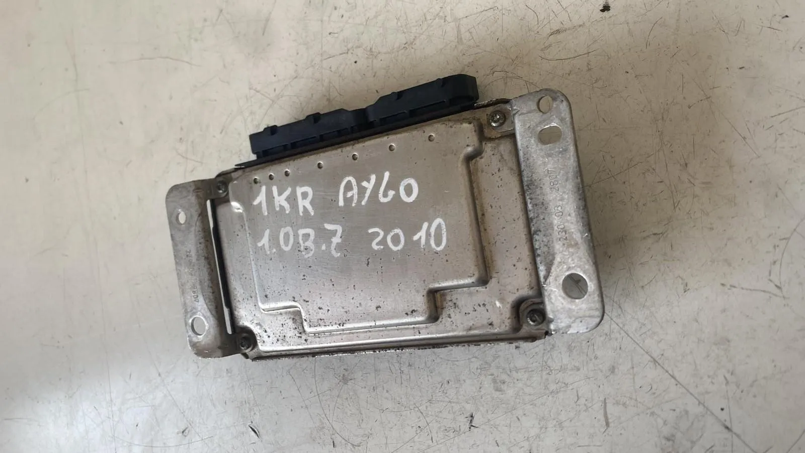CENTRALINA MOTORE con codice 0261208702 da TOYOTA Aygo 2° Serie con codice motore 1KR/1KR Benzina 1000 (08>14)
