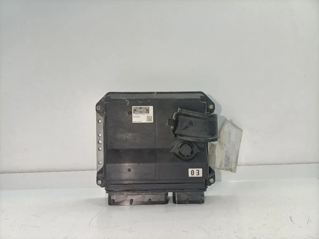 CENTRALINA MOTORE TOYOTA Rav4 4° Serie 89661-42C11/175800-9460 2ADFTV diesel 2231 (05>09)