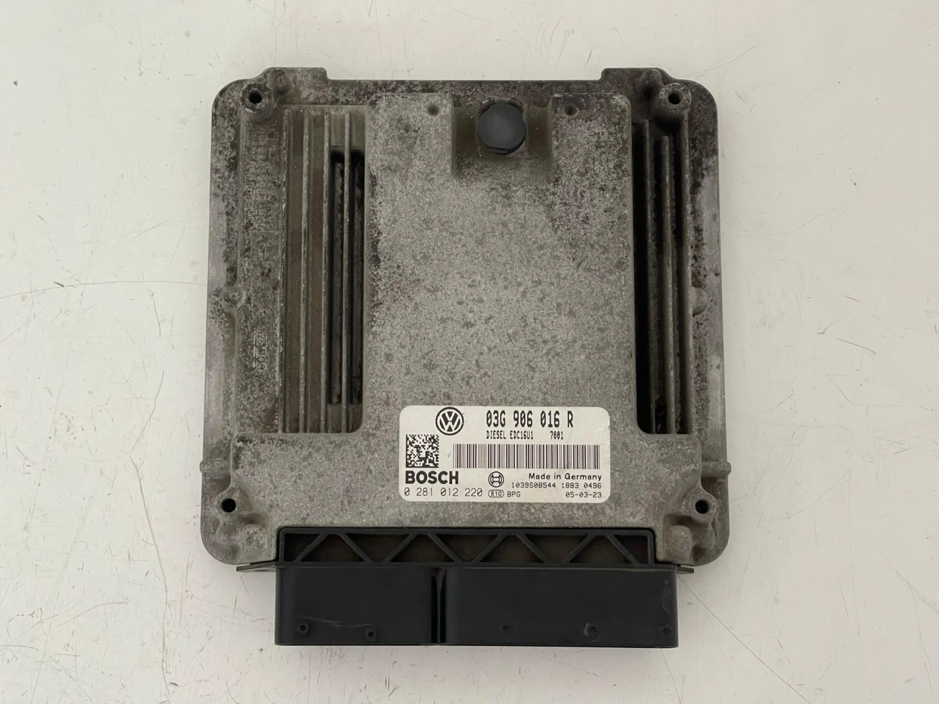 CENTRALINA MOTORE con codice 03G906016R da VOLKSWAGEN Golf 5 Berlina con codice motore BKC/BKC Diesel 1900 (03>08)