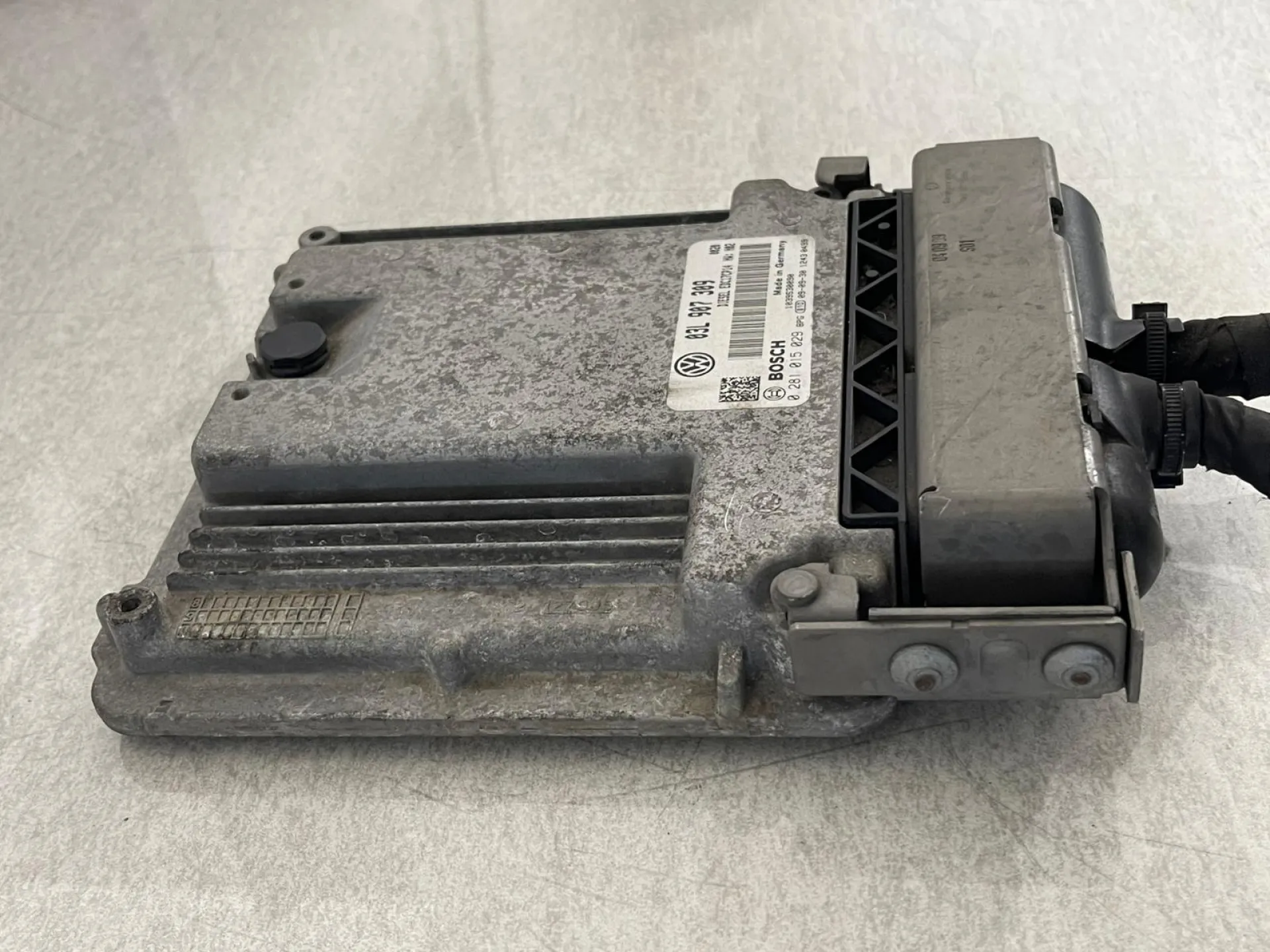 CENTRALINA MOTORE con codice 03L907309 da 03L906022AG VOLKSWAGEN Golf 6 Berlina con codice motore CBA Diesel 1200