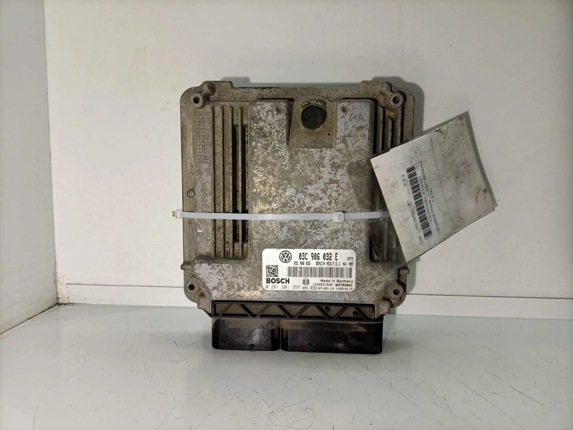 CENTRALINA MOTORE VOLKSWAGEN Jetta Serie A5 0261201355 / 03C906032E Benzina 1400 (05>10)