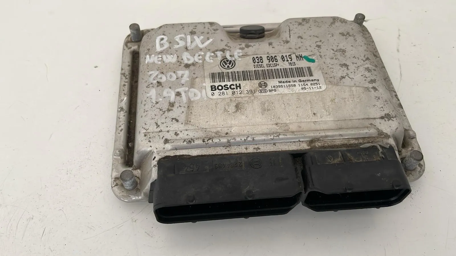CENTRALINA MOTORE con codice 038906019NN da VOLKSWAGEN New Beetle 1° Serie con codice motore BSW/BSW Diesel 1900 (98>10)
