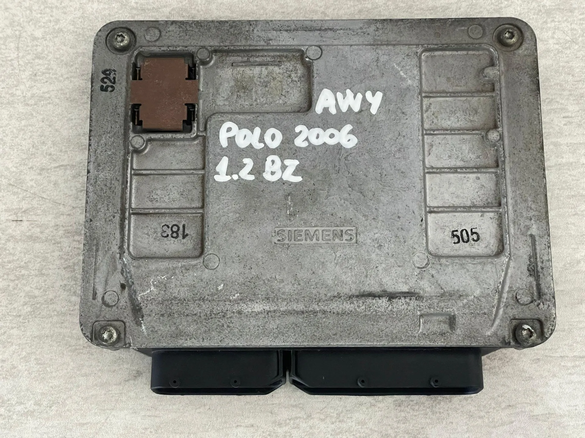 CENTRALINA MOTORE con codice 03D906032C da VOLKSWAGEN Polo 4° Serie Benzina 1200 (01>09)