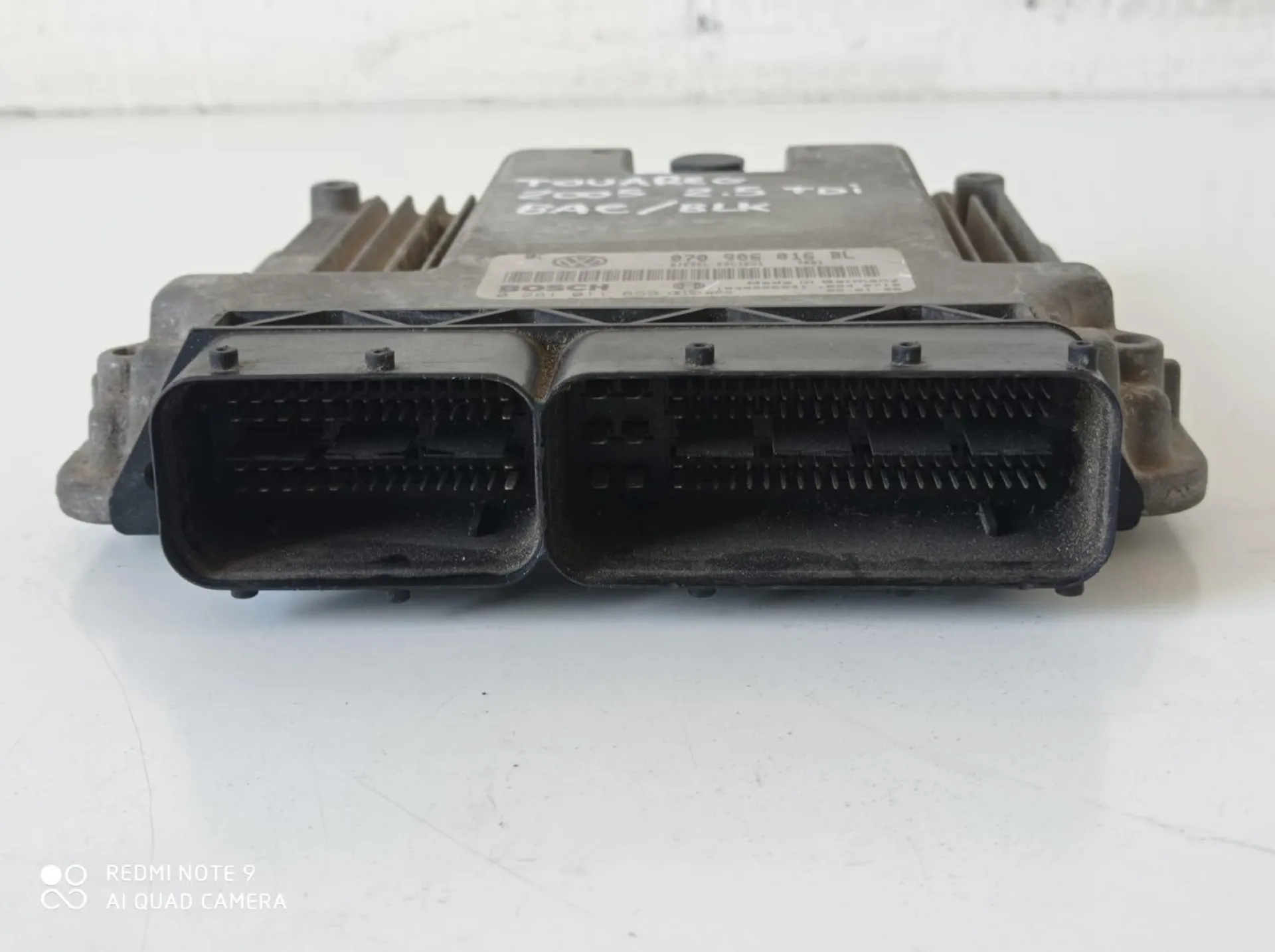 CENTRALINA MOTORE con codice 070906016 BL da VOLKSWAGEN Touareg 1° Serie Diesel 2500 (02>06)