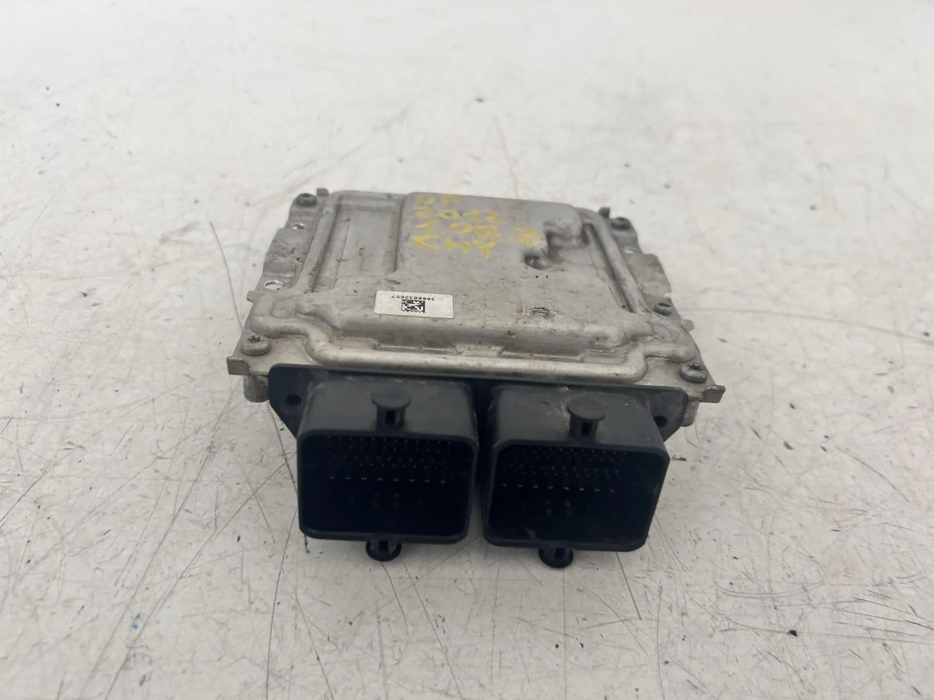 CENTRALINA MOTORE con codice 04C906020A da VOLKSWAGEN Up 1° Serie Benzina 1000 (11>)
