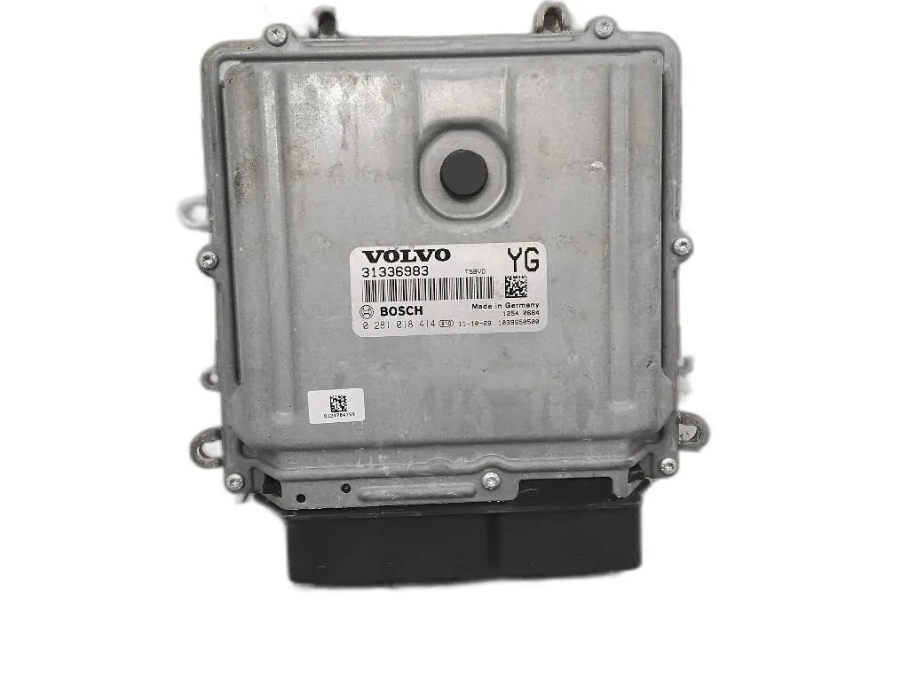 CENTRALINA MOTORE con codice 0281018414 31336983 da VOLVO V60 1° Serie D5204T3 diesel 1984 (10>18)