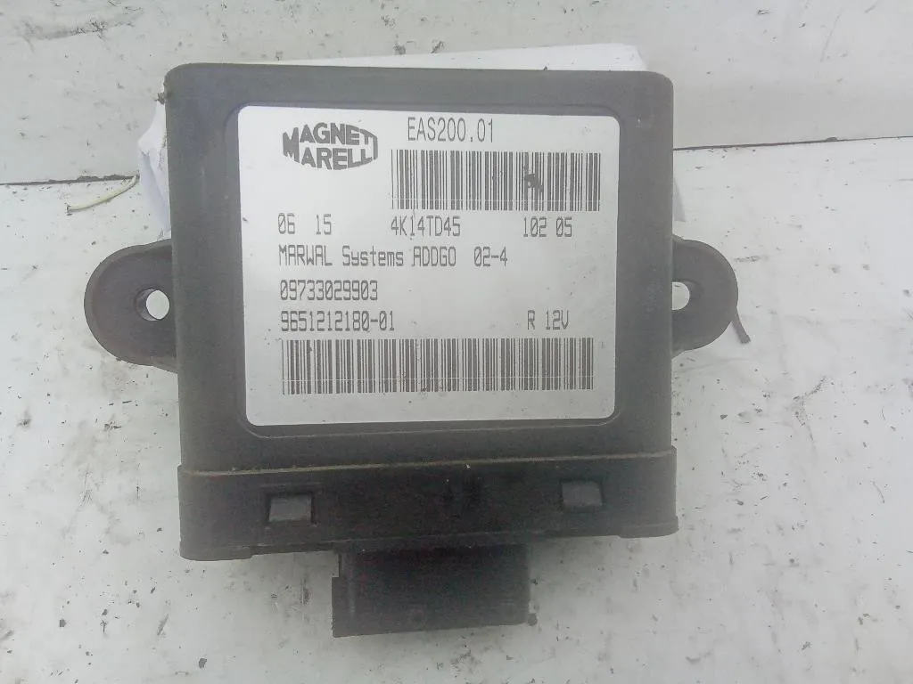 CENTRALINA POMPA CARBURANTE con codice 9651212180-01 da PEUGEOT 206 1° Serie 9HZ diesel 1560 (98>03)