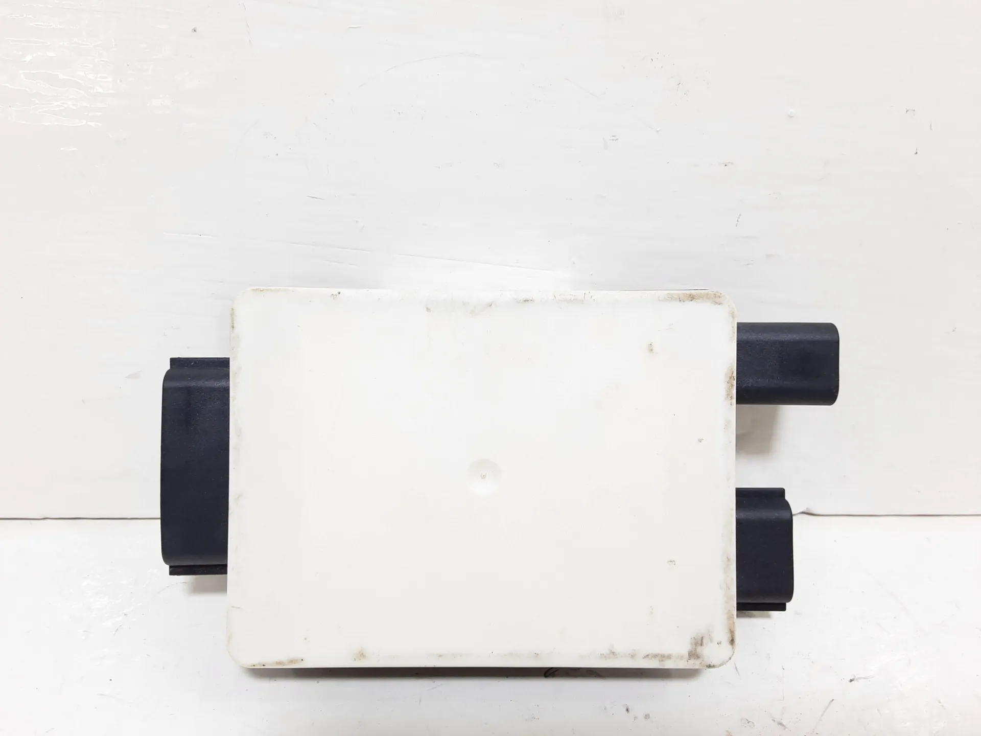 CENTRALINA POMPA CARBURANTE con codice 169102698R da RENAULT Megane Serie K9K 646, K9K 648, K9K 656, K9K 657 Diesel 1500 (15>)