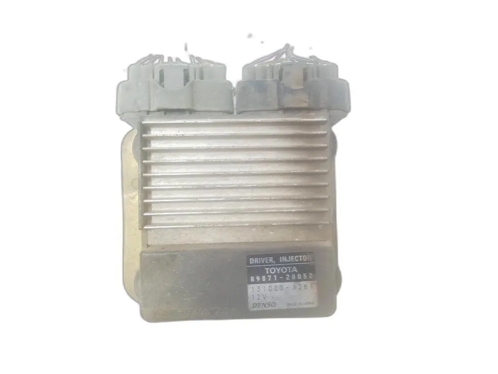 CENTRALINA POMPA CARBURANTE con codice 89871-20050 da TOYOTA Corolla Berlina 3° Serie 3-5P 1CDFTV diesel 1995 (02>04)