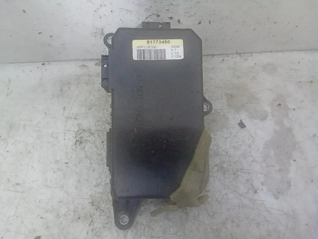 CENTRALINA PORTA DX PASSEGGERO con codice 51773480 da LANCIA Musa 1° Serie (04>07)