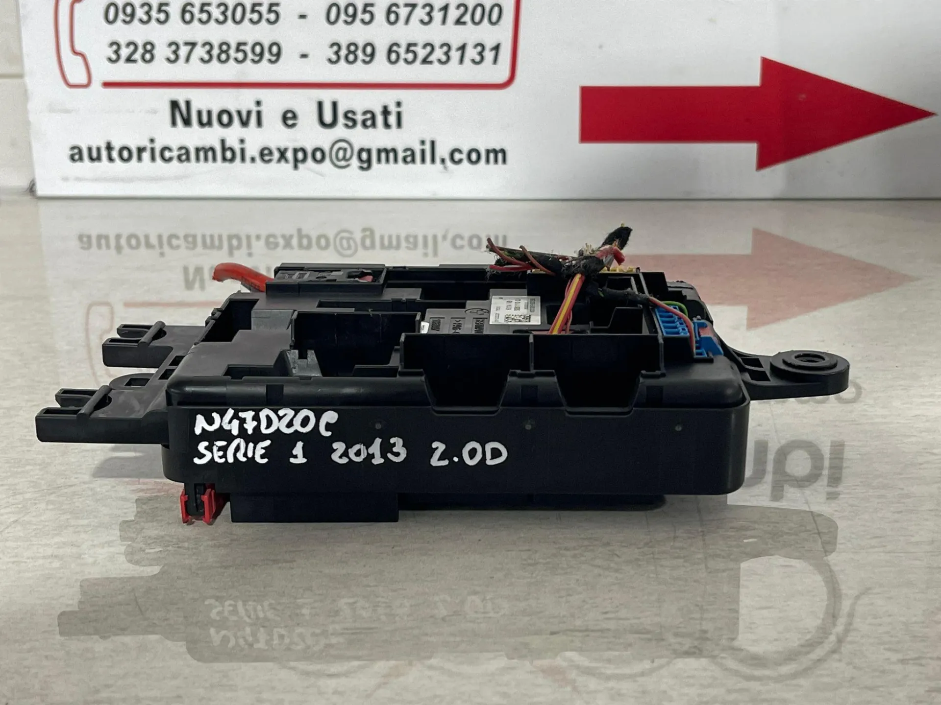 CENTRALINA PORTA FUSIBILI con codice 926111003 da BMW Serie 1 (F21) con codice motore N47D20C Diesel 2000