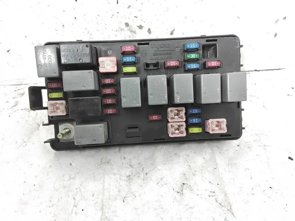 CENTRALINA PORTA FUSIBILI con codice 96428357 da CHEVROLET Matiz 3° Serie Benzina 1000 (05>07)