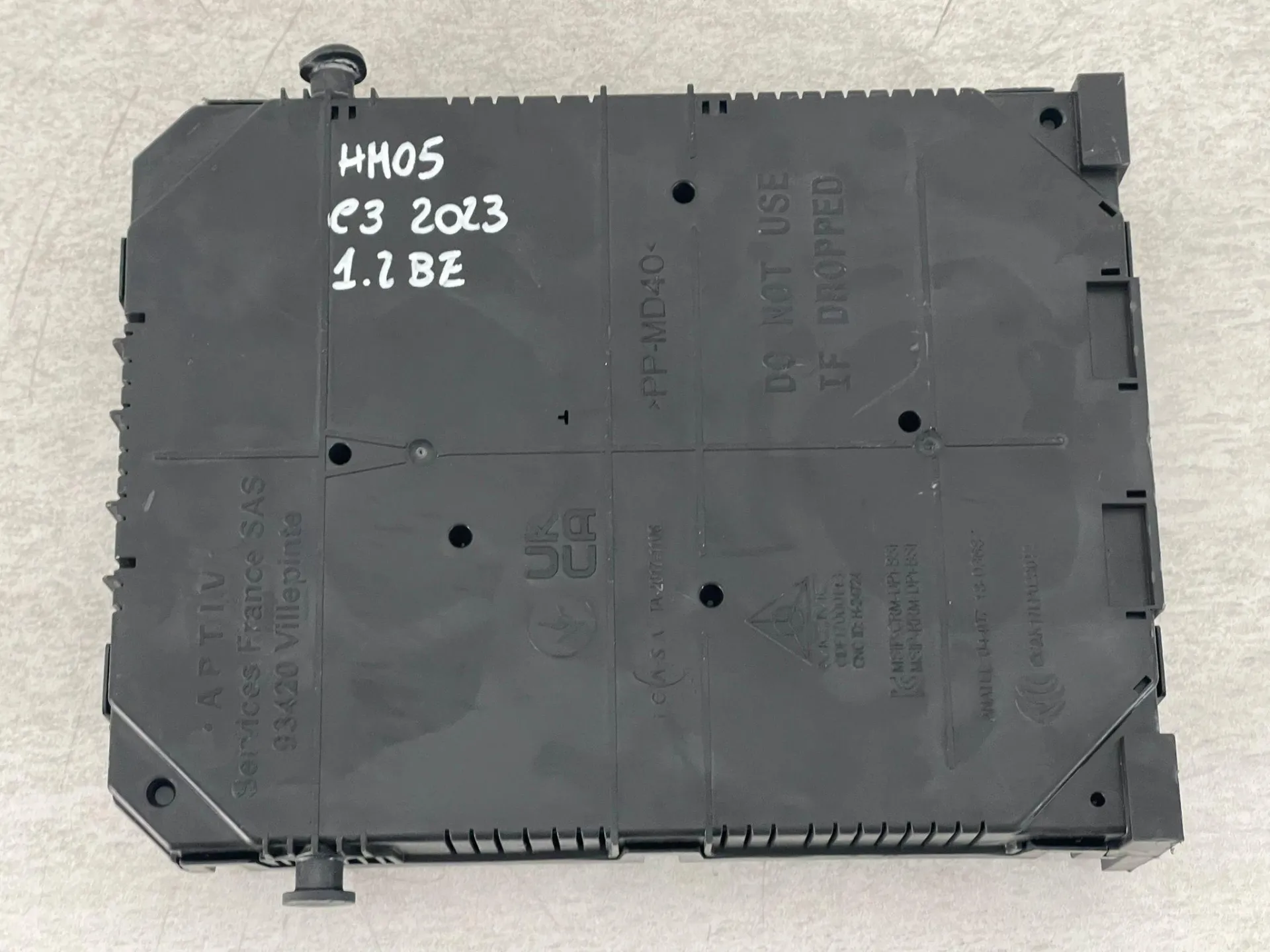 CENTRALINA PORTA FUSIBILI con codice 9847402180 da CITROEN C3 Serie con codice motore HM05 Benzina 1200 (16>)