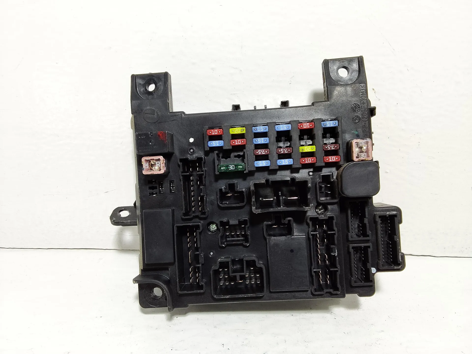 CENTRALINA PORTA FUSIBILI con codice 51945JS03 da CITROEN C4 Aircross con codice motore 9H05 Diesel 1560 (12>)