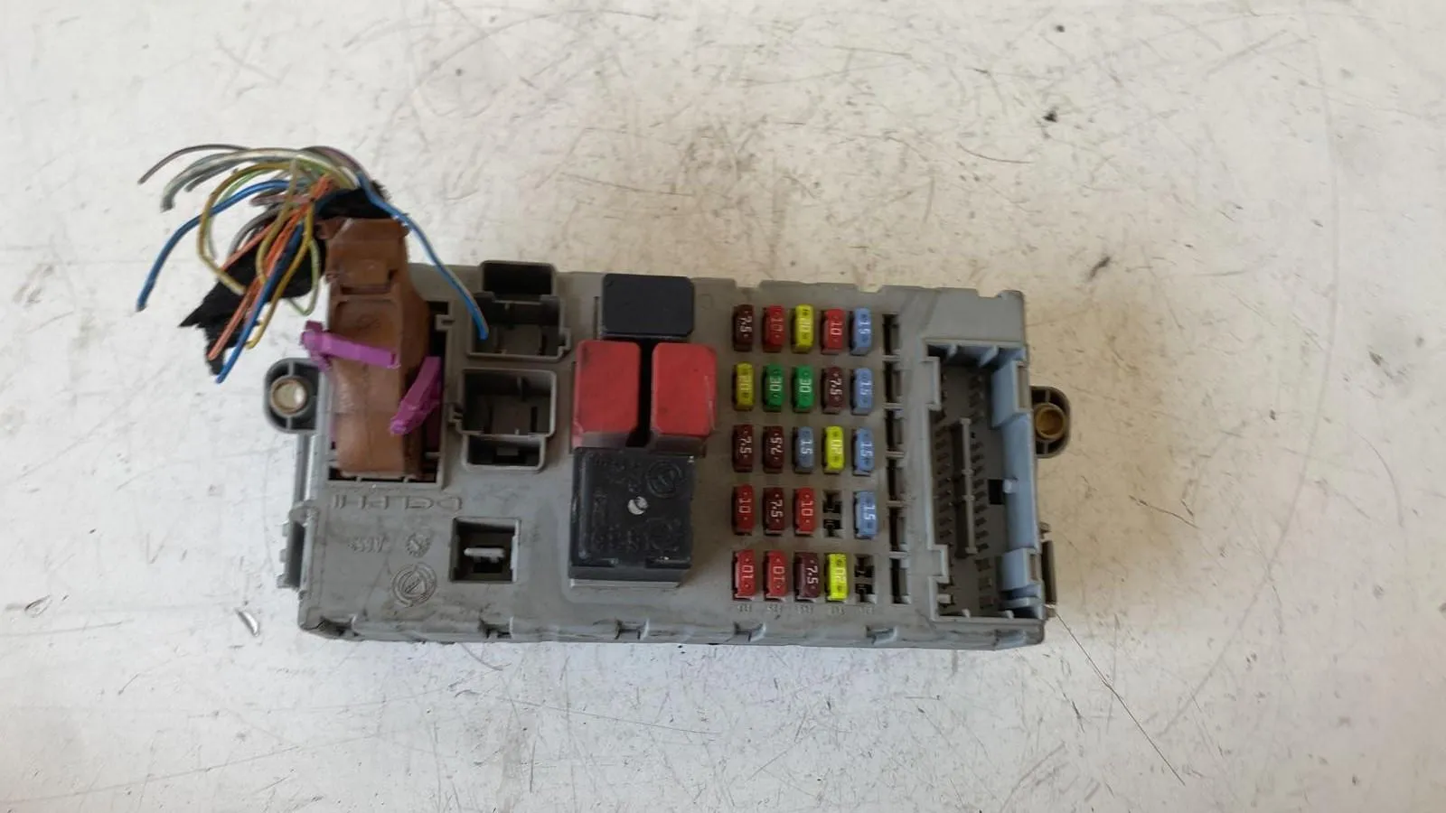 CENTRALINA PORTA FUSIBILI con codice 46520600 CPL da FIAT Punto Berlina 5P 3° Serie con codice motore 188A4000/188A4000 Benzina 1200 (03>)