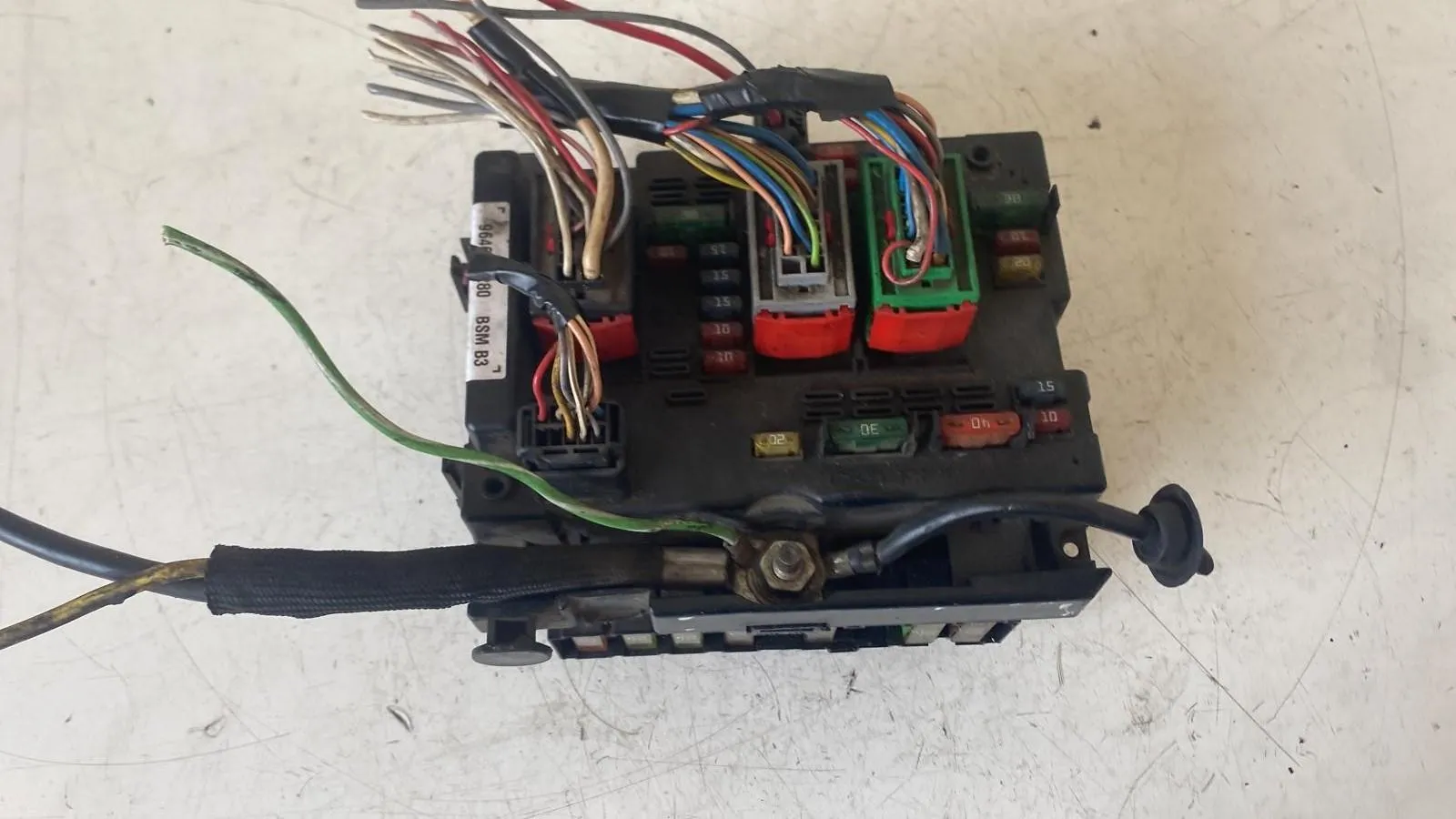 CENTRALINA PORTA FUSIBILI con codice 9646405280 da FORD Fiesta 6° Serie con codice motore F6JB/F6JB Diesel 1400 (08>17)
