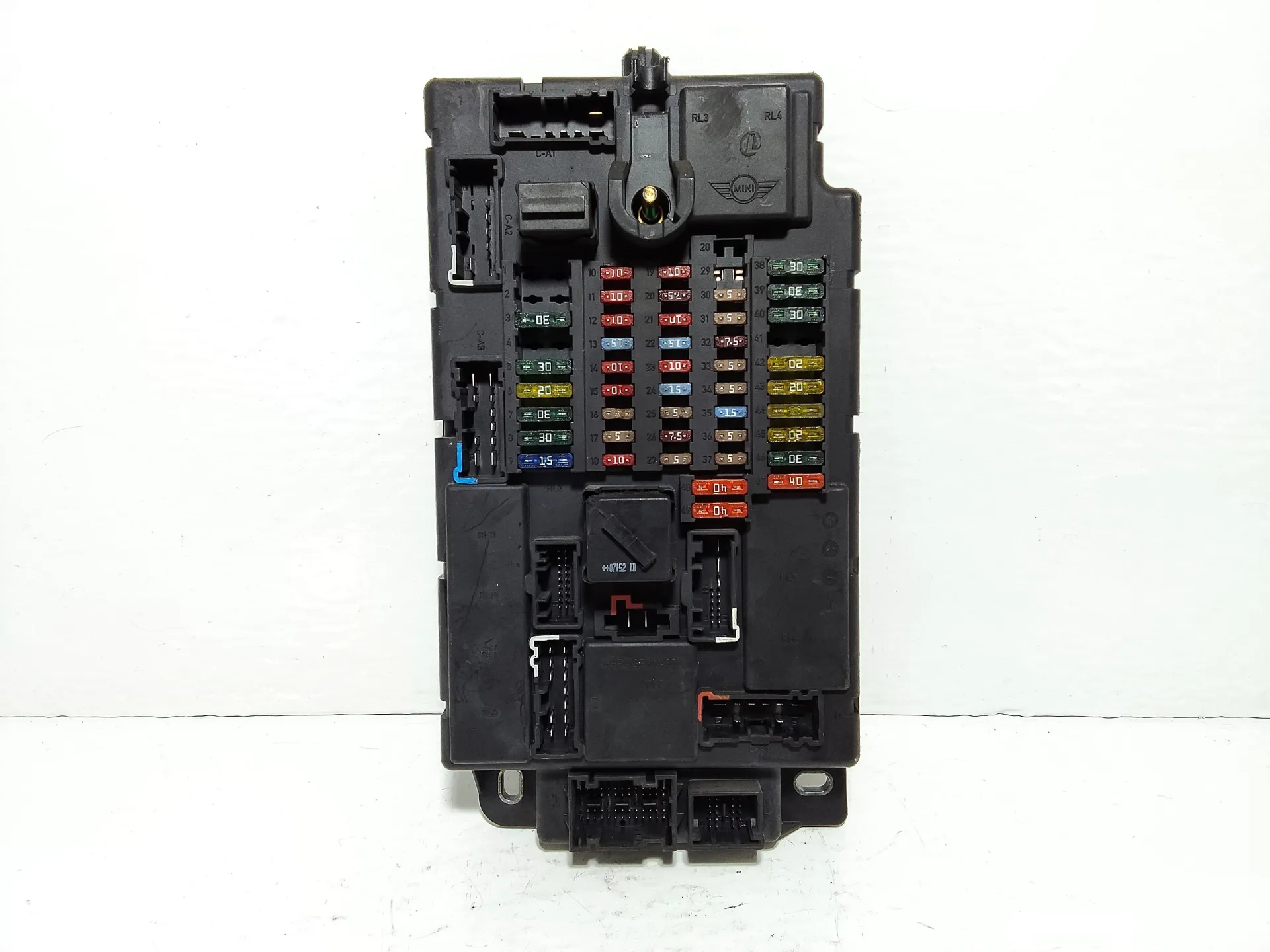CENTRALINA PORTA FUSIBILI con codice 00094921 da MINI Cooper 2° Serie con codice motore 9HZ Diesel 1600 (06>13)