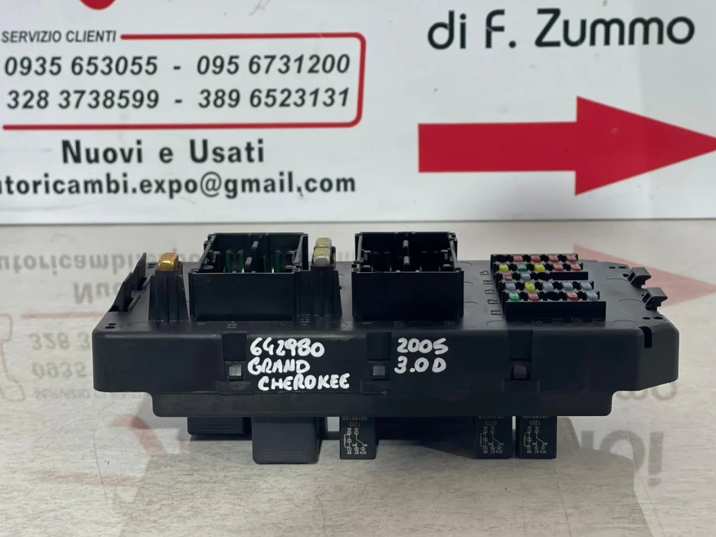 CENTRALINA PORTA FUSIBILI con codice 56050066AC da JEEP Grand Cherokee 3° Serie con codice motore 642980 Diesel 3000