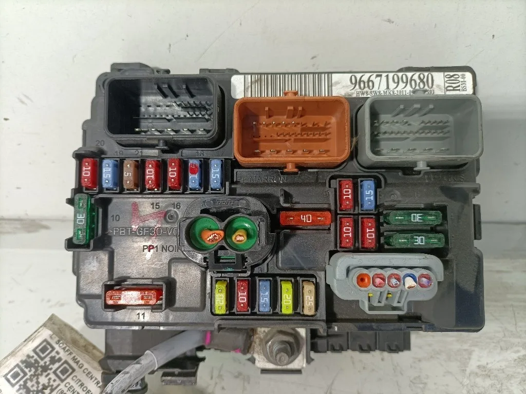 CENTRALINA PORTA FUSIBILI CITROEN C3 Picasso 9667199680 DV6ATED4-9HX-9H02 diesel 1560 (08>)