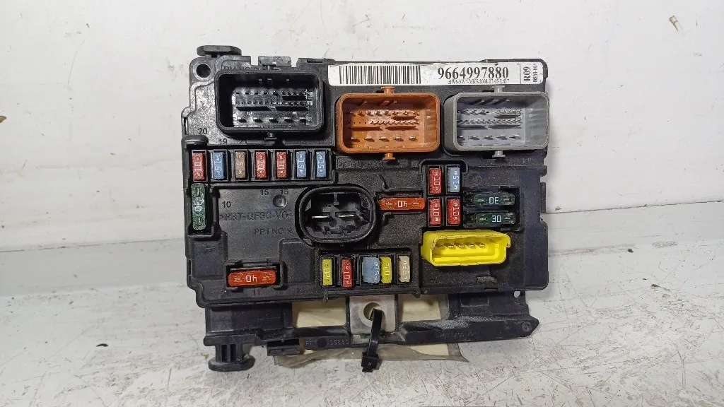 CENTRALINA PORTA FUSIBILI CITROEN C3 2° Serie 9664997880 TU1AE5-HFV-HF01 bifuel/gas 1124 (05>10)