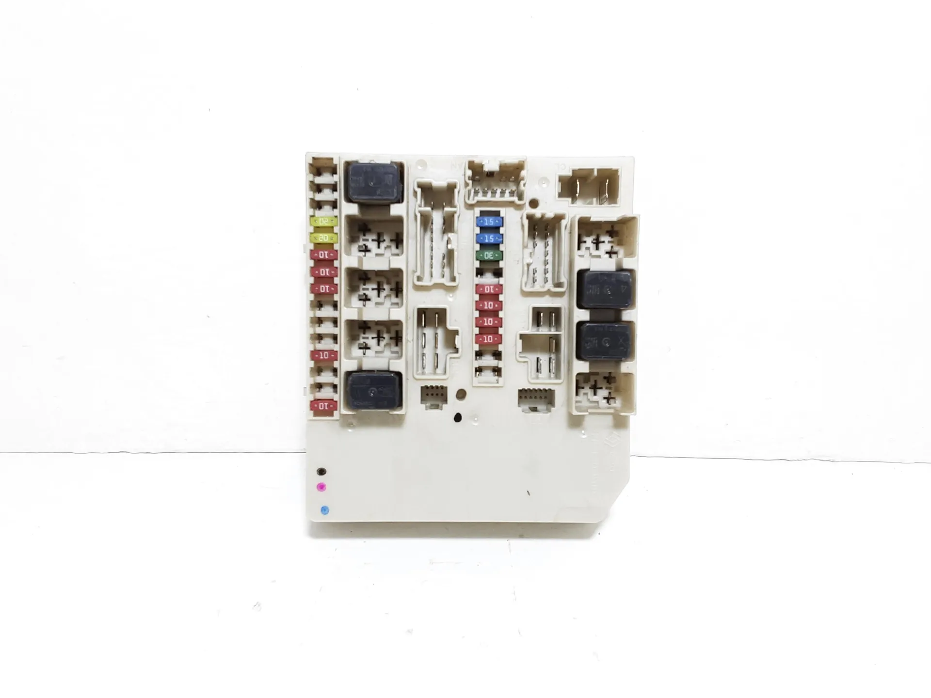 CENTRALINA PORTA FUSIBILI con codice PP T30 M10 da NISSAN Cabstar Serie Diesel 2488 (06>13)