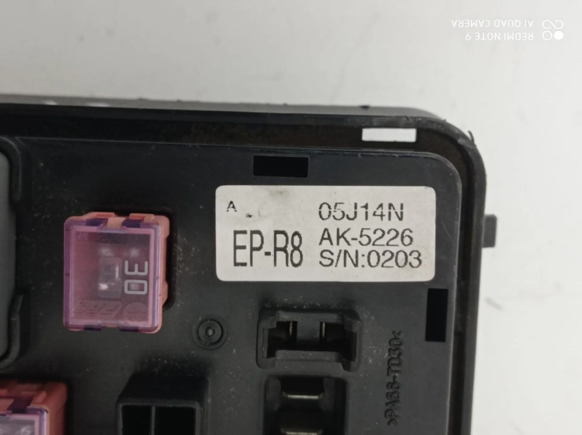 CENTRALINA PORTA FUSIBILI con codice AK-5226 da SSANGYONG Kyron 1° Serie Diesel 2000 (05>07)