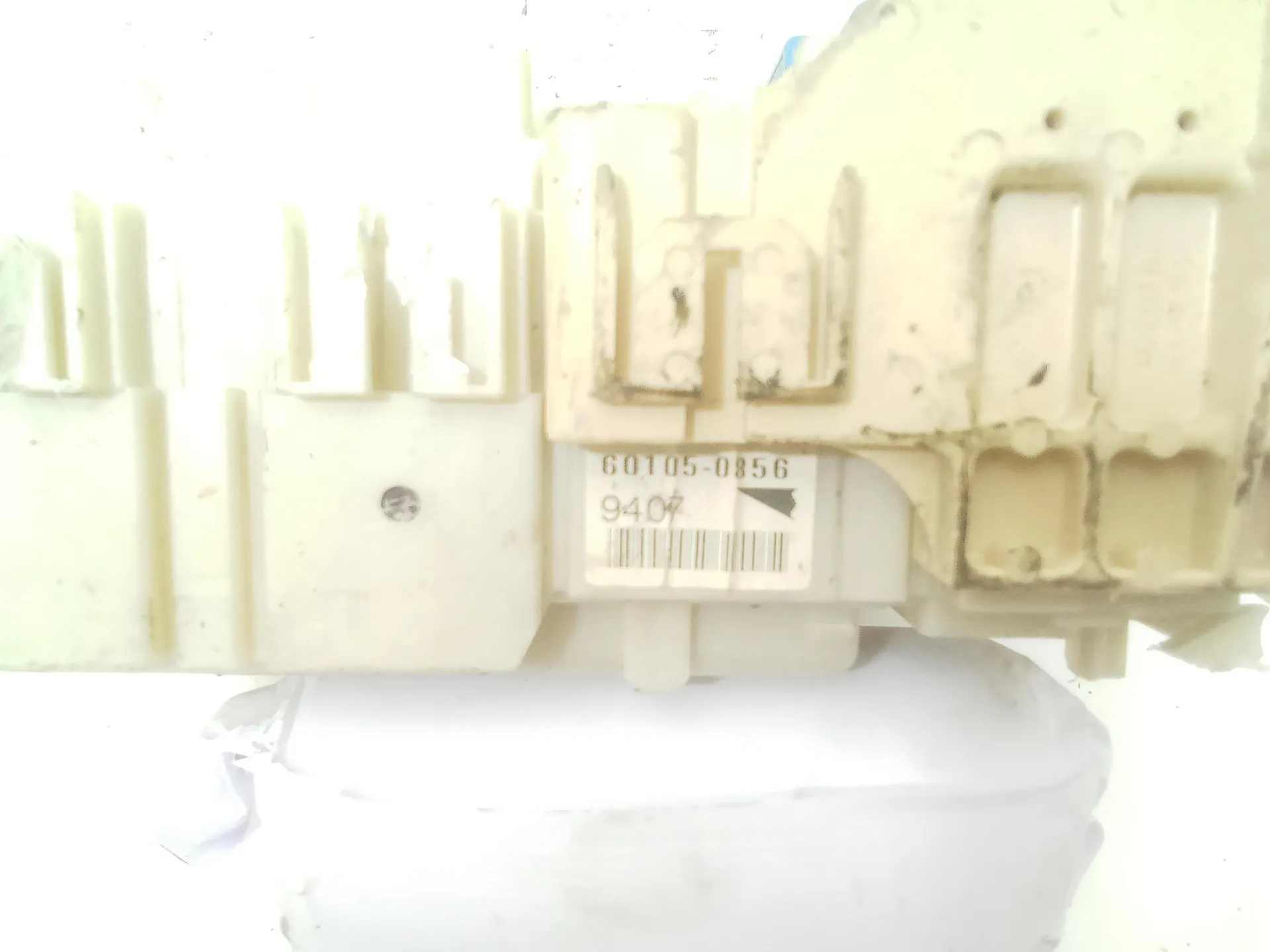 CENTRALINA PORTA FUSIBILI con codice 82730-52700 da TOYOTA Yaris Serie Benzina 1000 (03>05)