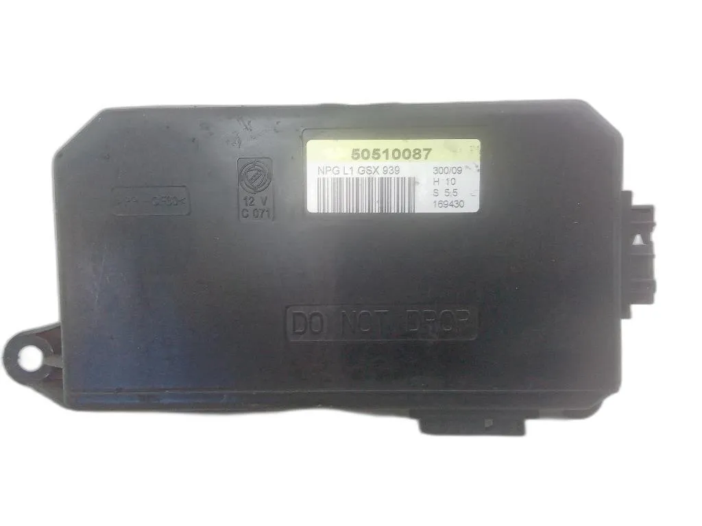 CENTRALINA PORTA SX GUIDA con codice 50510087 da ALFA ROMEO 159 Berlina Serie (939_) (05>11)