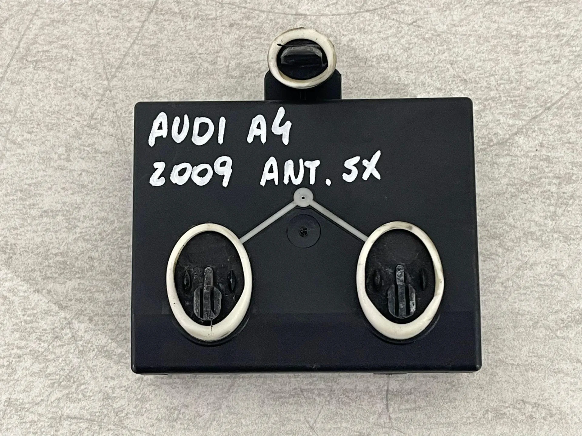 CENTRALINA PORTA SX GUIDA con codice 8K0959793E da AUDI A4 Berlina (07>10)