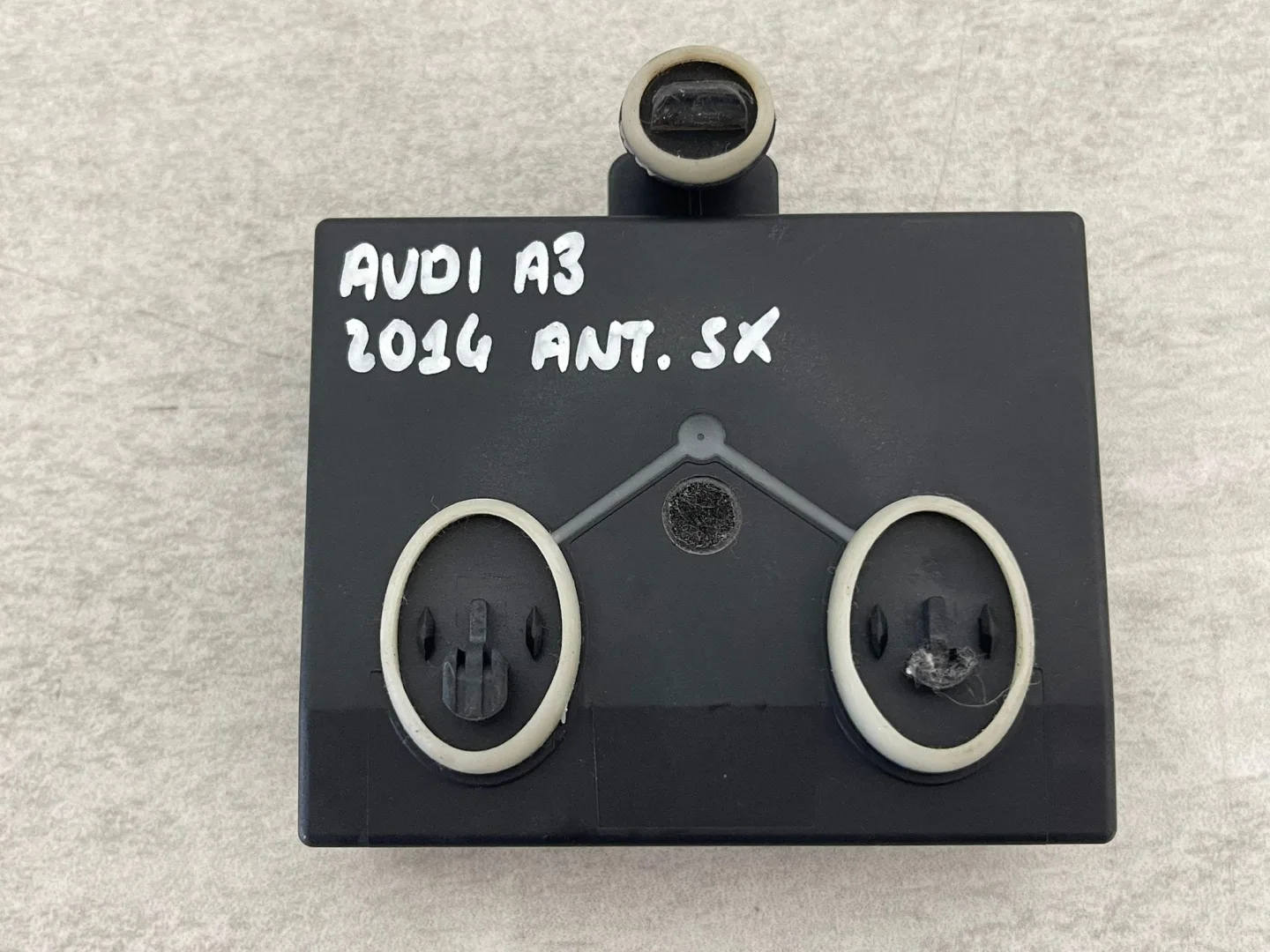 CENTRALINA PORTA SX GUIDA con codice 5Q959593B da AUDI A3 Serie (8V1) (12>18)